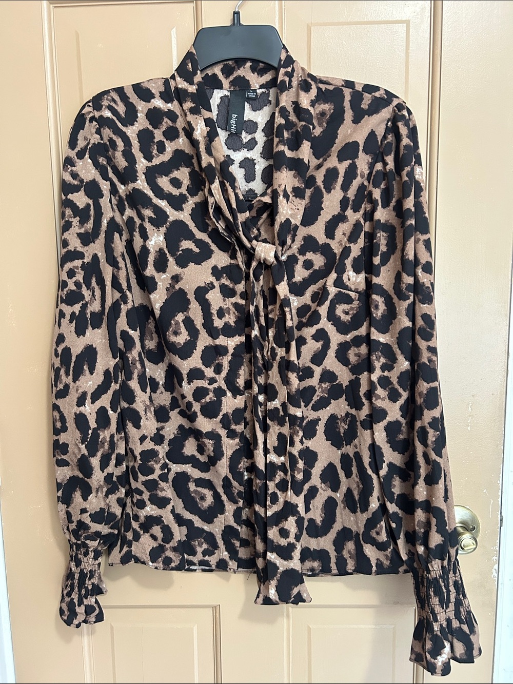 Leopard-Print Tie-Neck Blouse in Brown and Black - Banana Republic